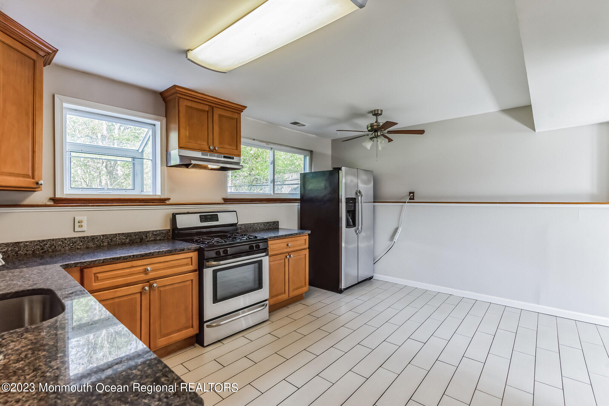 523 Alfred Road Toms River, NJ 08757 - Photo 7 of 32 DSC01438