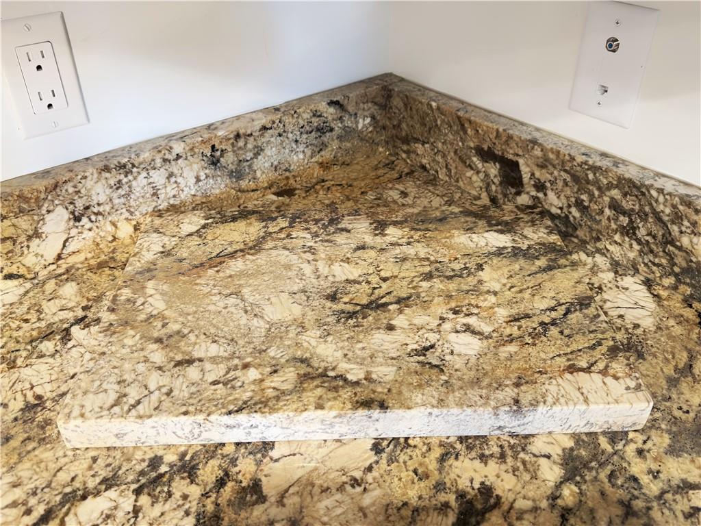 67 Nicholas Drive Beaver, PA 15009 - Photo 11 of 27