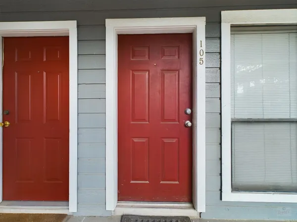 $1,595 | 2901 San Jacinto Boulevard, Unit 105, Austin, TX 78705