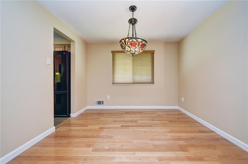 67 Stancey Road Pittsburgh, PA 15220 - Photo 13 of 23 Gallery Image 13