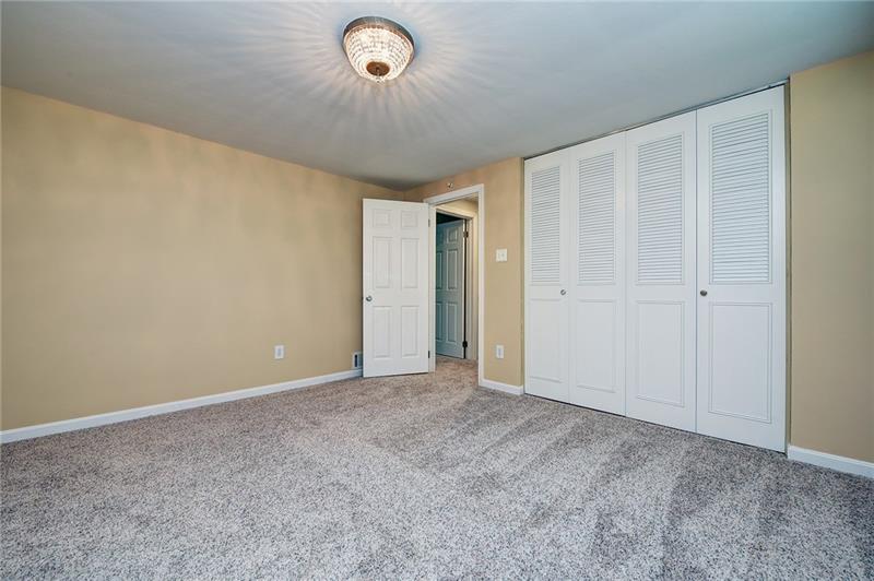 67 Stancey Road Pittsburgh, PA 15220 - Photo 15 of 23 Gallery Image 15