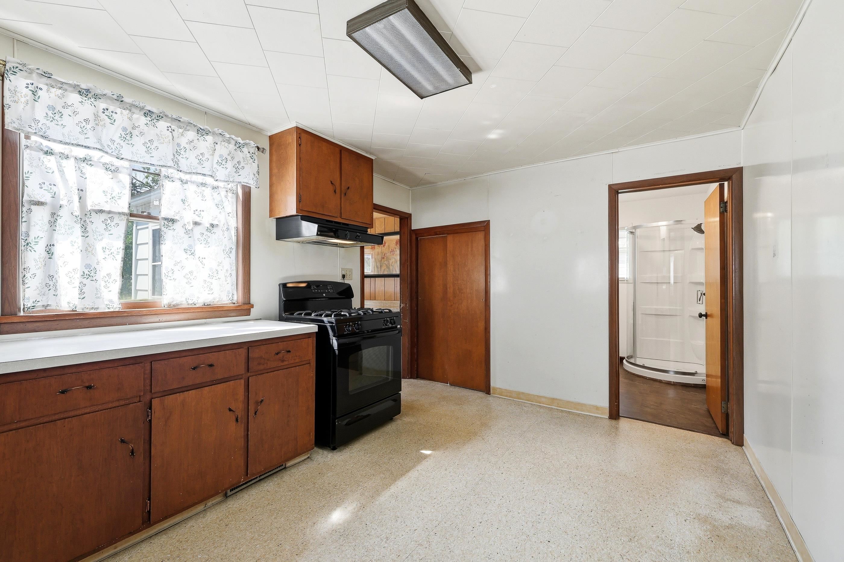 449 West Clark Street Stevens Point, WI 54481 - Photo 19 of 52