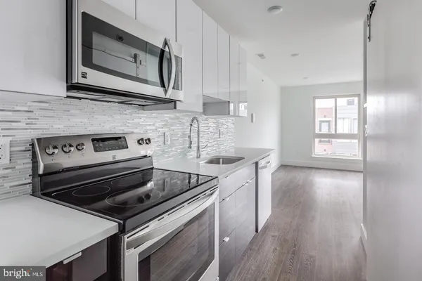 $1,425 | 1155 South 15th Street, Unit 308, Philadelphia, PA 19146