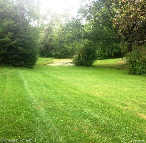 950 Southdown Road Bloomfield Hills, MI 48304 - Photo 23 of 26 Back Yard ju