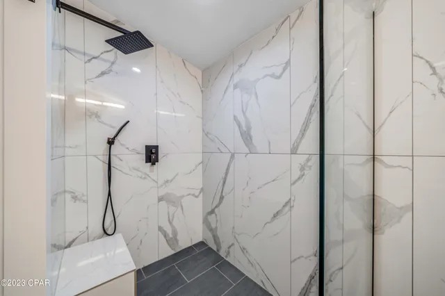 $3,500 | 2316 West Beach Drive, Panama City, FL 32401