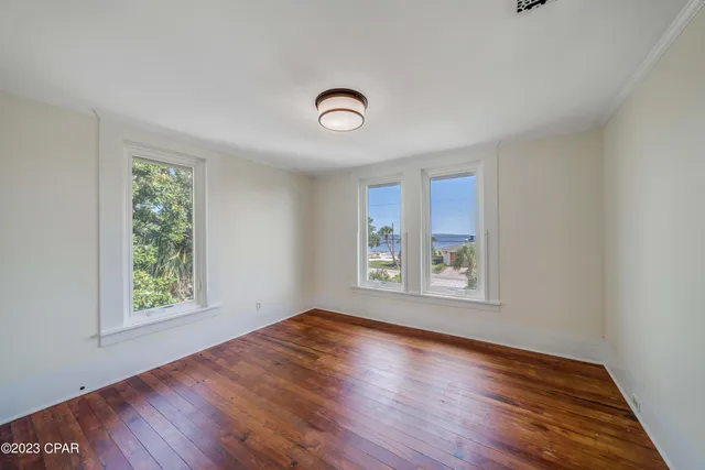 $3,500 | 2316 West Beach Drive, Panama City, FL 32401