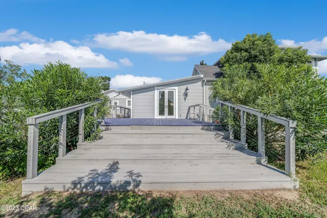 $3,500 | 2316 West Beach Drive, Panama City, FL 32401