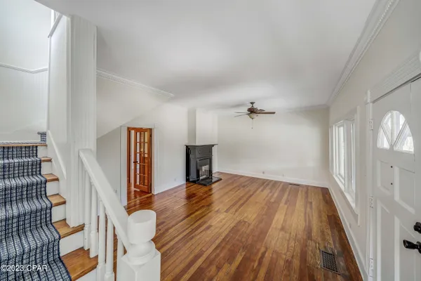 $3,500 | 2316 West Beach Drive, Panama City, FL 32401