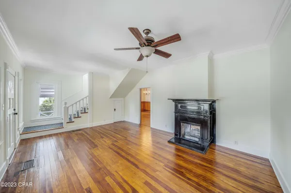 $3,500 | 2316 West Beach Drive, Panama City, FL 32401