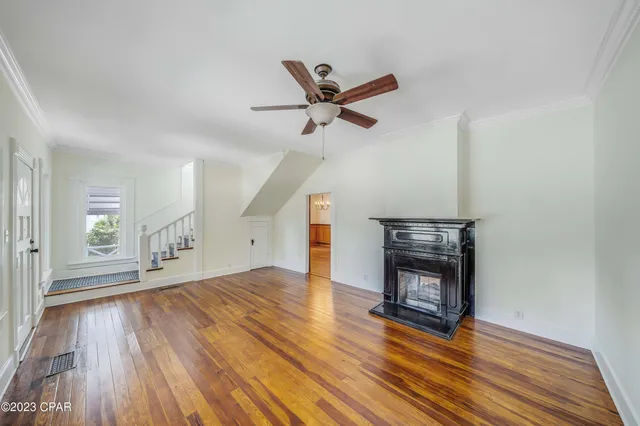 $3,500 | 2316 West Beach Drive, Panama City, FL 32401