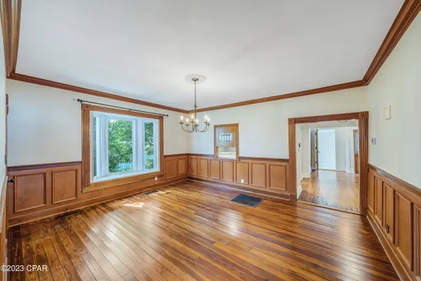 $3,500 | 2316 West Beach Drive, Panama City, FL 32401