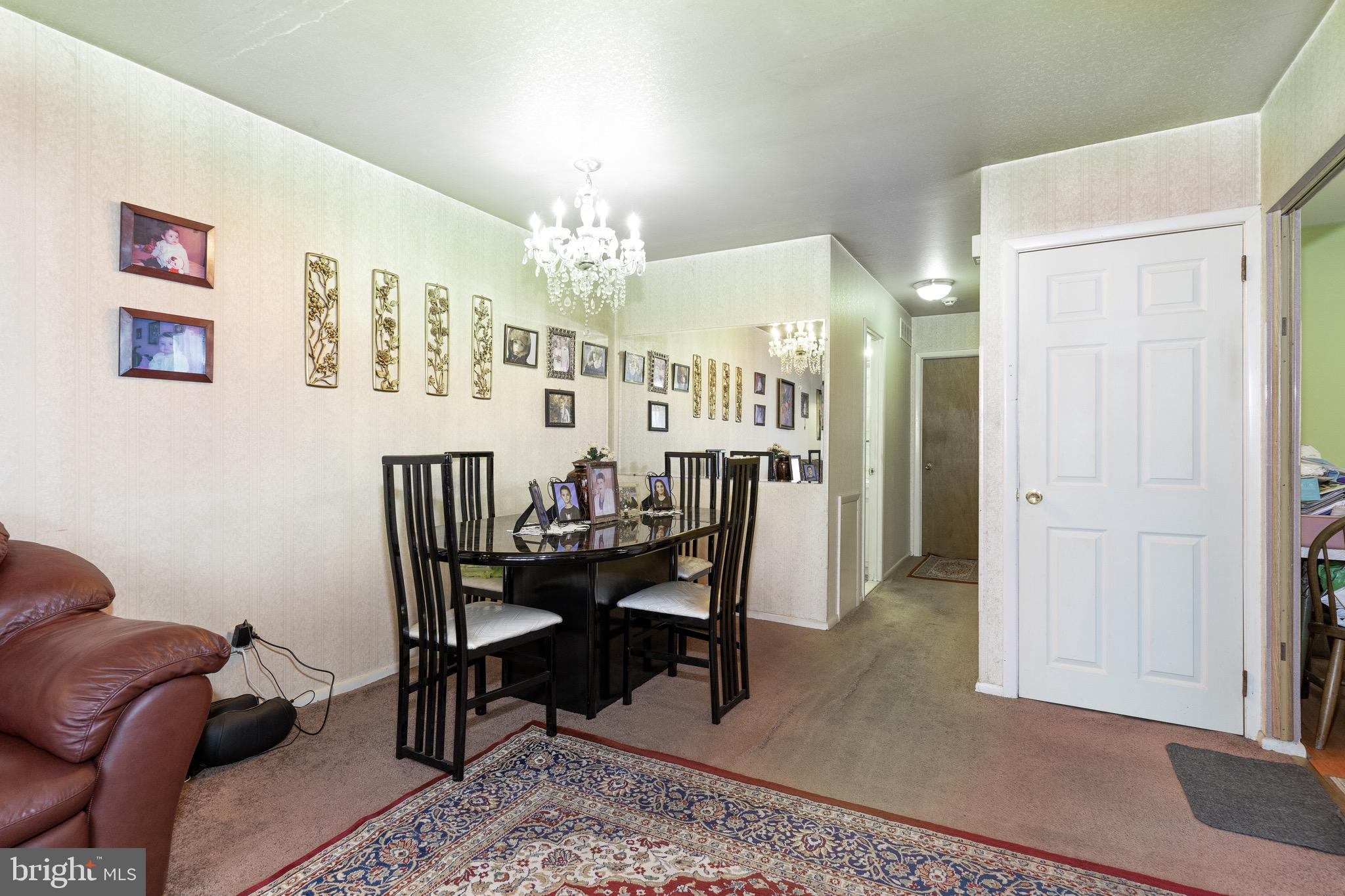 10646 Halstead Street Philadelphia, PA 19116 - Photo 6 of 12 Gallery Image 6