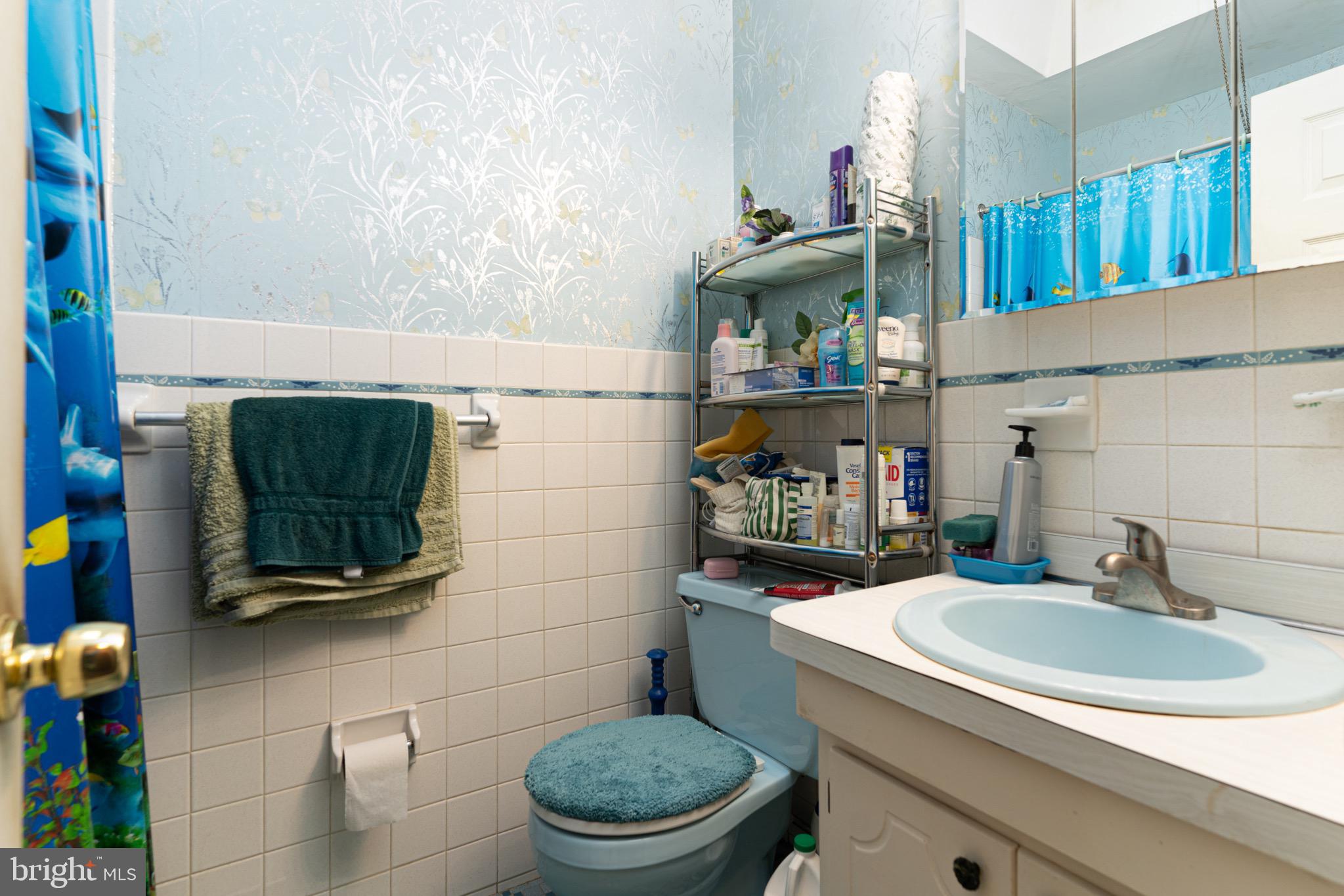 10646 Halstead Street Philadelphia, PA 19116 - Photo 8 of 12 Gallery Image 8