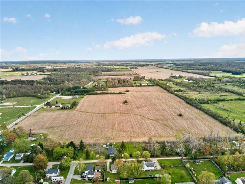 7645 Sayles Road Yale, MI 48097 - Photo 3 of 9 3-7645-Sayles-Rd-WindowStill-Photography