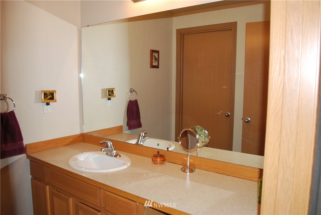 370 East Sunset Ridge Road Union, WA 98592 - Photo 18 of 25 Gallery Image 18