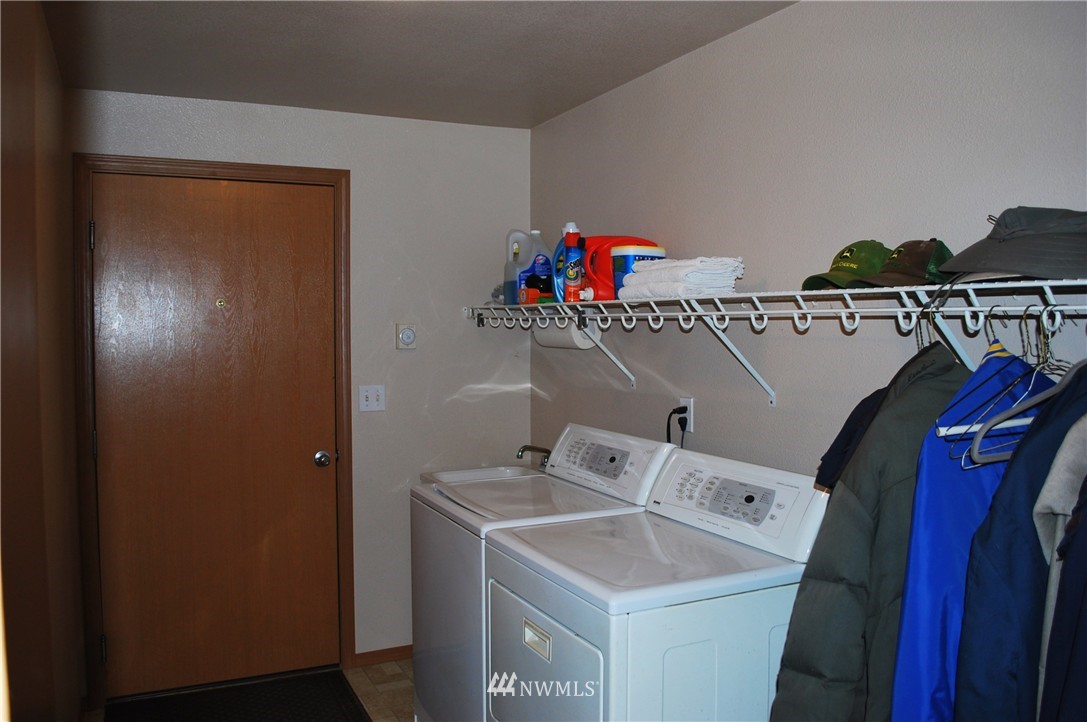 370 East Sunset Ridge Road Union, WA 98592 - Photo 19 of 25 Gallery Image 19