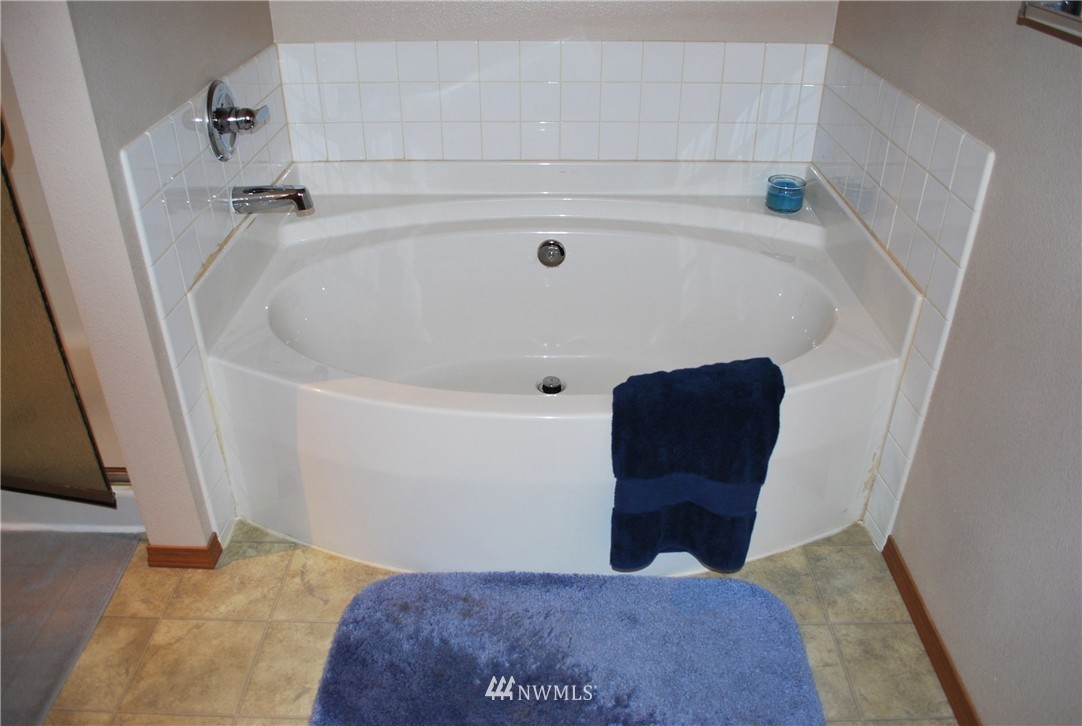 370 East Sunset Ridge Road Union, WA 98592 - Photo 23 of 25 Gallery Image 23
