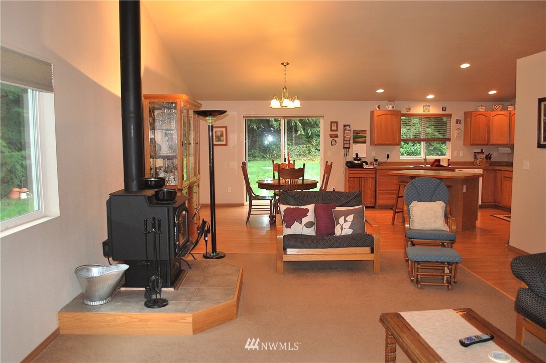 370 East Sunset Ridge Road Union, WA 98592 - Photo 9 of 25 Gallery Image 9