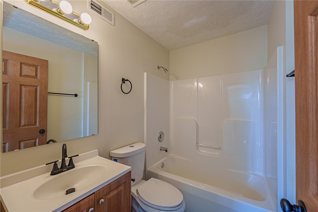 3343 Garvin Road Dayton, OH 45405 - Photo 32 of 39 Gallery Image 32