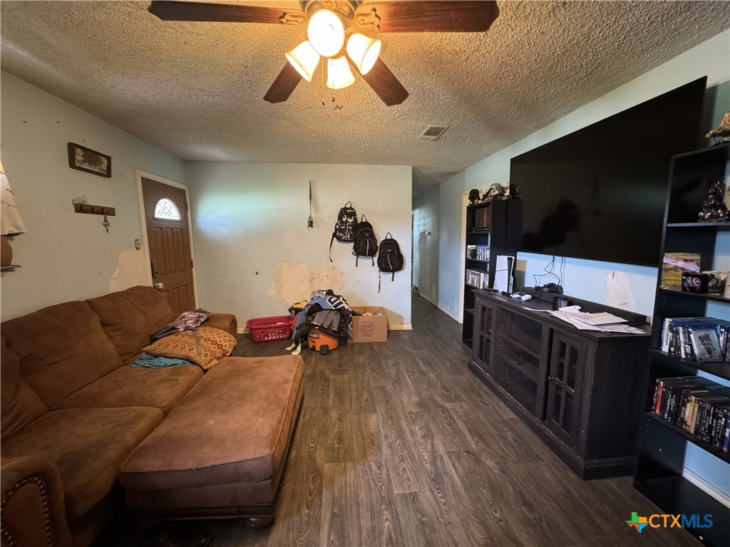 3041 Monroe Street Commerce, TX 75428 - Photo 8 of 23