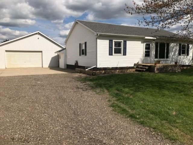 738 South Bossett Road Ravenna, MI 49451 - Photo 36 of 37 thumbnail_IMG_0068