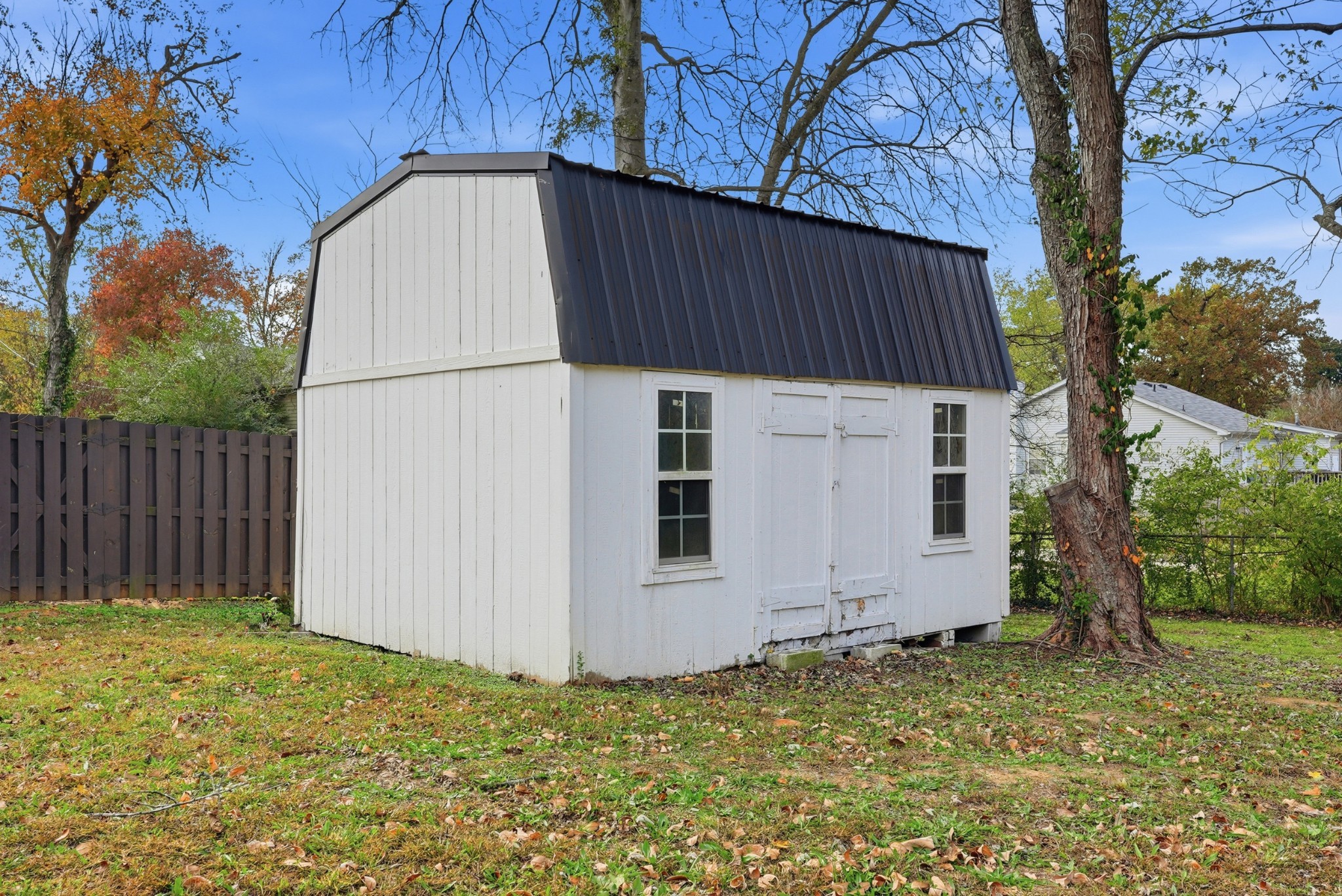 558 Walton Ferry Road Hendersonville, TN 37075 - Photo 23 of 28 a view of a small house