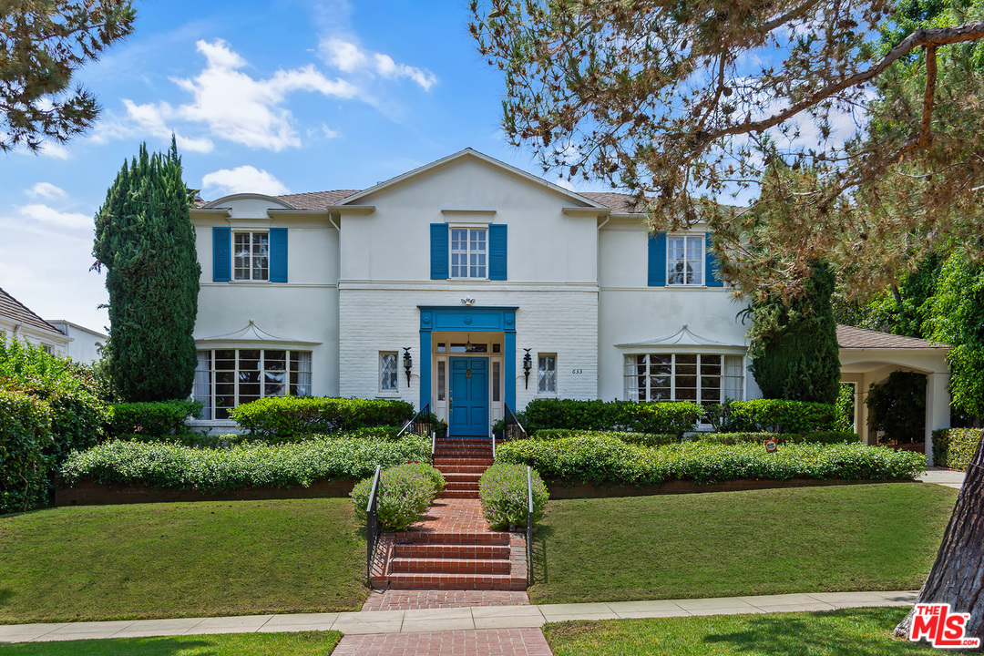 633 Sierra Drive Beverly Hills, CA 90210 - Photo 2 of 42