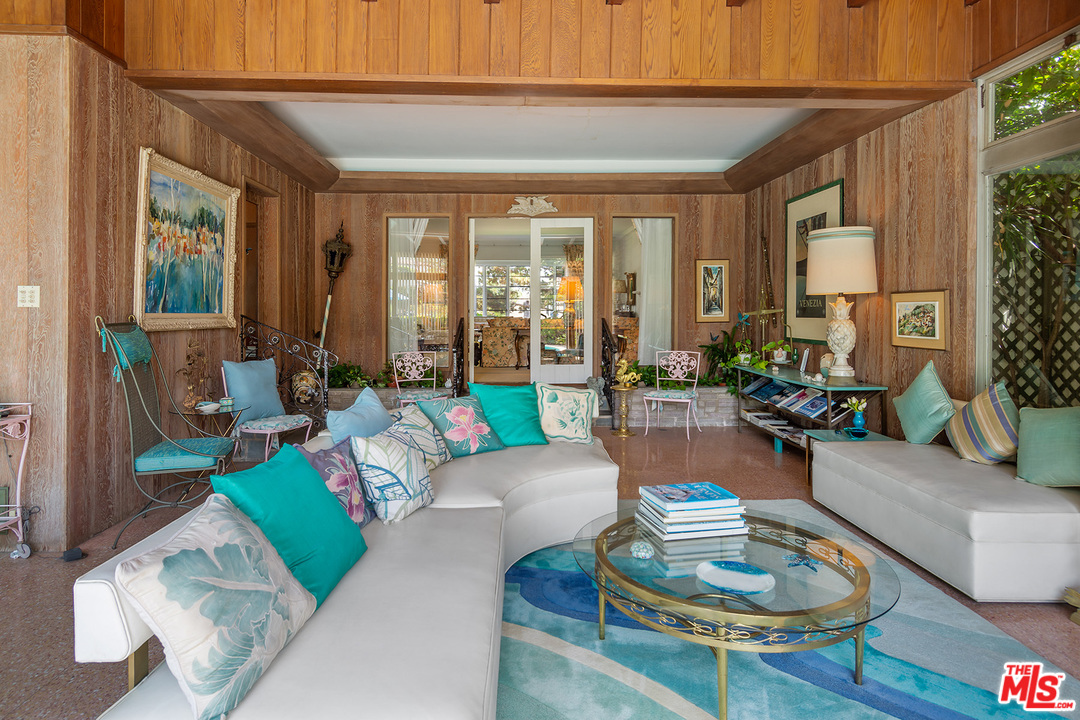 633 Sierra Drive Beverly Hills, CA 90210 - Photo 15 of 42