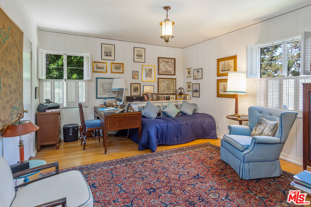 633 Sierra Drive Beverly Hills, CA 90210 - Photo 20 of 42