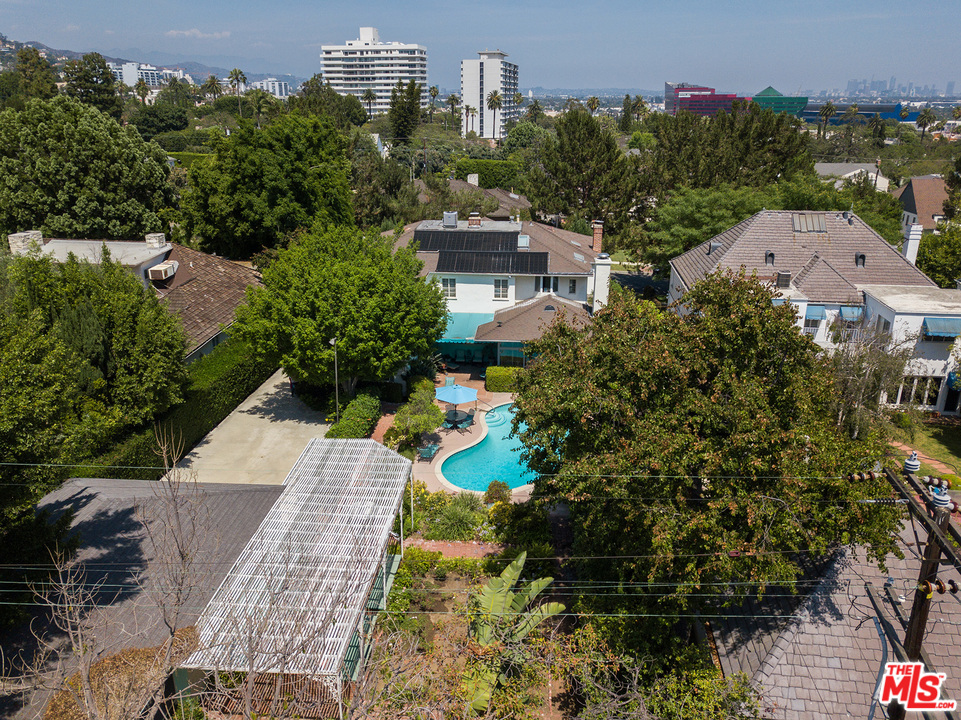 633 Sierra Drive Beverly Hills, CA 90210 - Photo 42 of 42