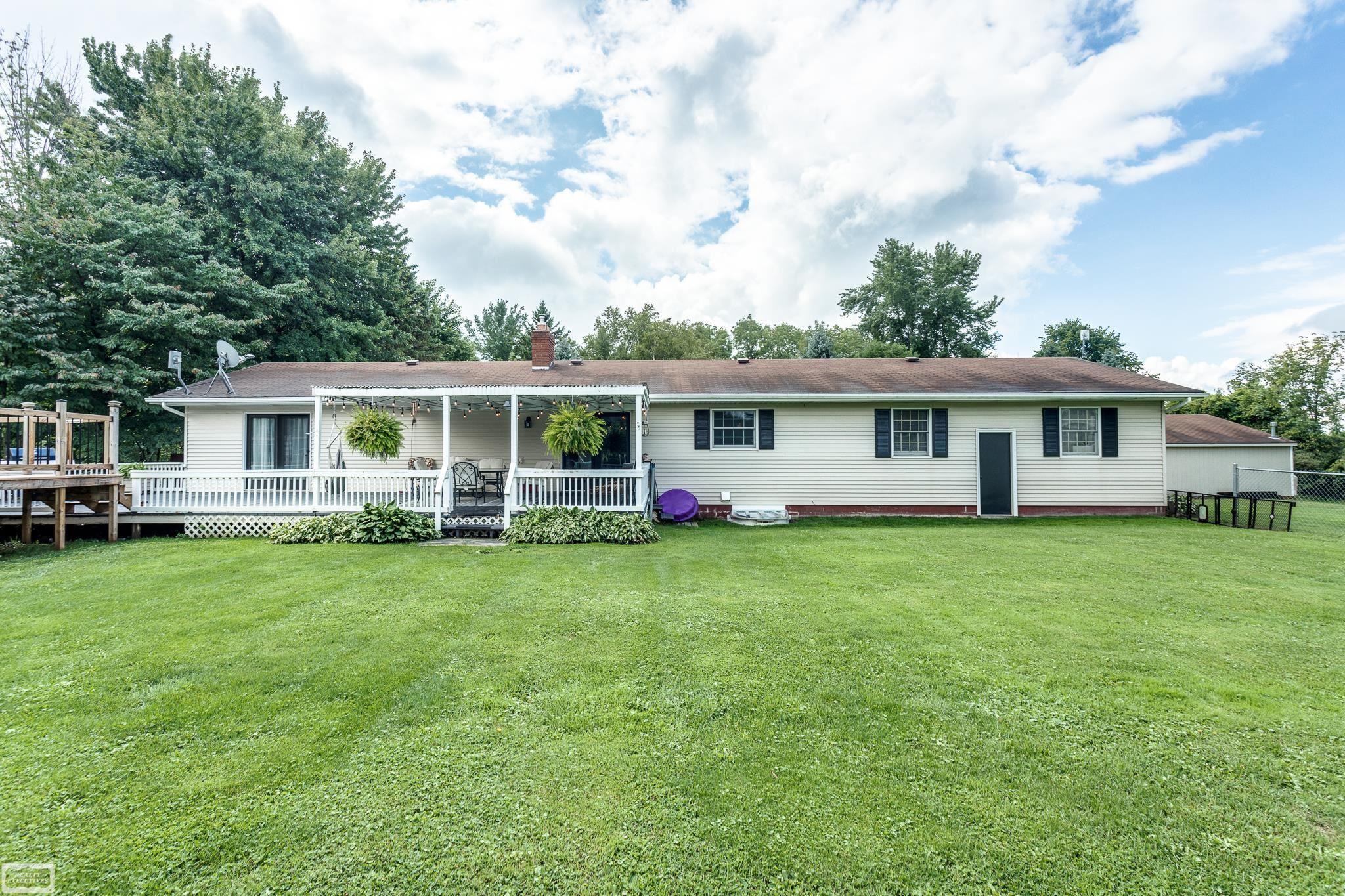 5885 Gardner Line Road Croswell, MI 48422 - Photo 9 of 71