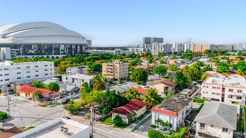 an aerial view of multiple house