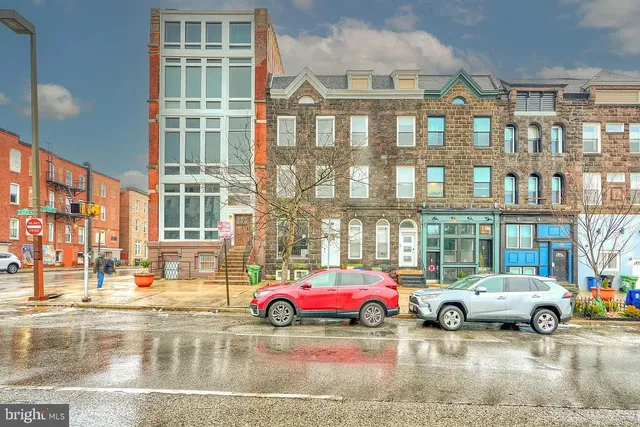 $1,400 | 141 East North Avenue, Unit 3, Baltimore, MD 21202
