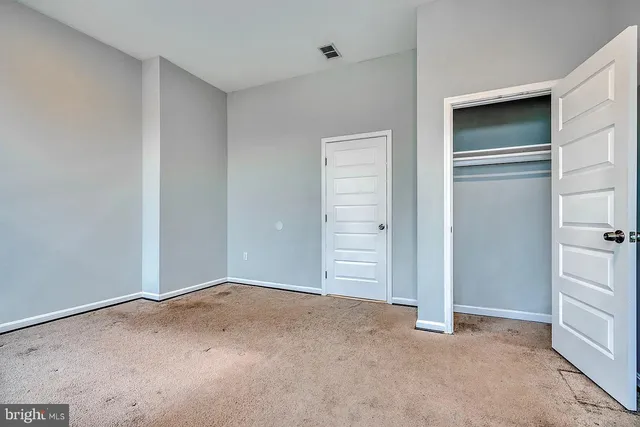 $1,400 | 141 East North Avenue, Unit 3, Baltimore, MD 21202