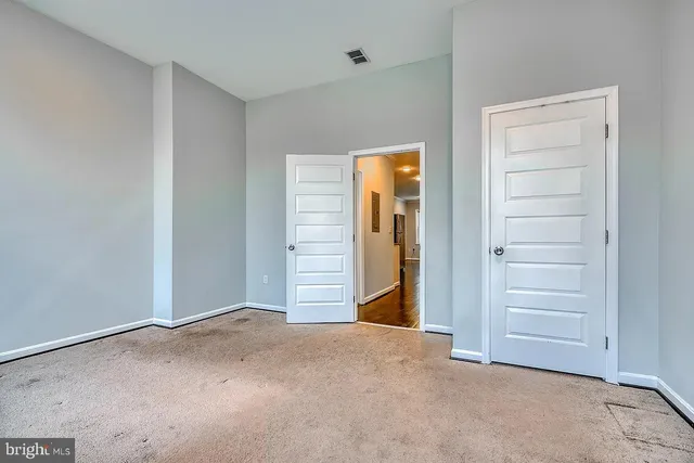 $1,400 | 141 East North Avenue, Unit 3, Baltimore, MD 21202