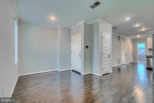 $1,400 | 141 East North Avenue, Unit 3, Baltimore, MD 21202