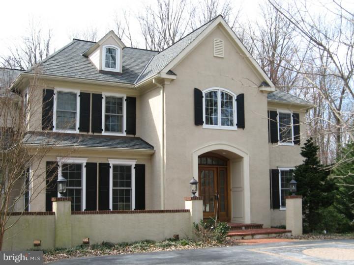 4 Martins Road Newtown Square, PA 19073 - Photo 2 of 25 Exterior Front