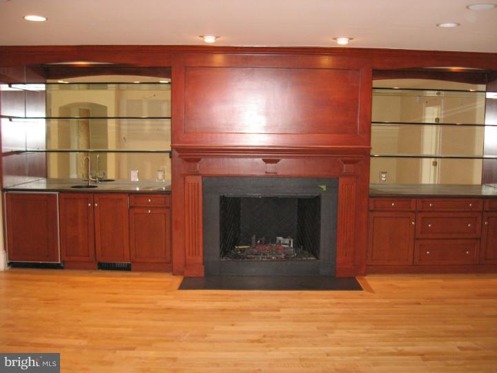 4 Martins Road Newtown Square, PA 19073 - Photo 15 of 25 Wet Bar