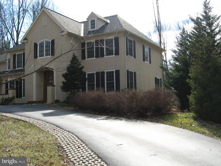 4 Martins Road Newtown Square, PA 19073 - Photo 3 of 25 Exterior Side