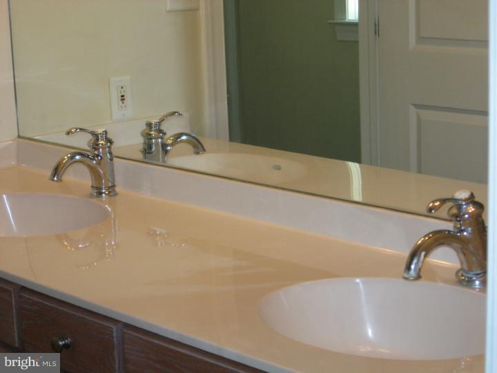 4 Martins Road Newtown Square, PA 19073 - Photo 25 of 25 Bathroom