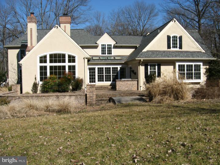 4 Martins Road Newtown Square, PA 19073 - Photo 5 of 25 Exterior Back