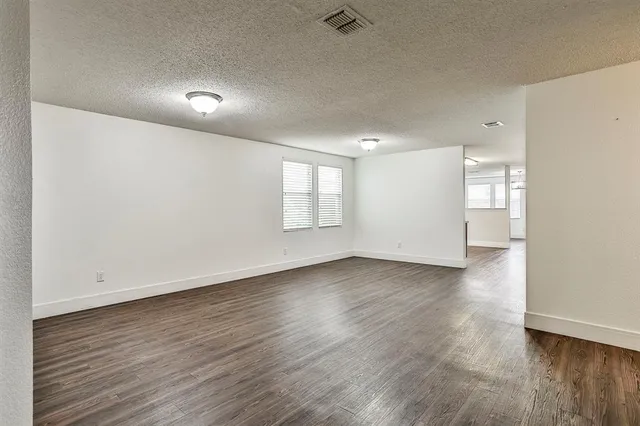 $2,095 | 16600 Jasmine Springs Drive, Fort Worth, TX 76247