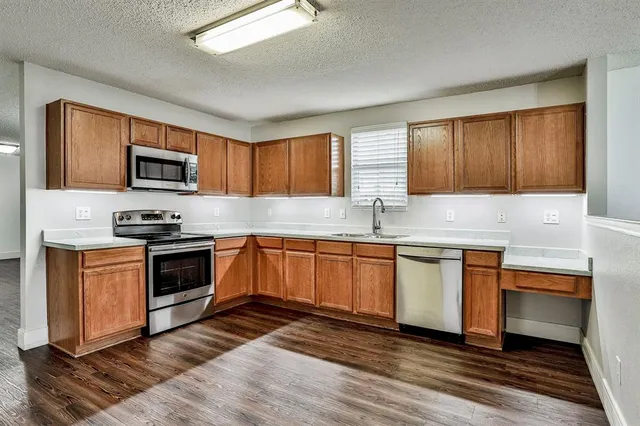 $2,095 | 16600 Jasmine Springs Drive, Fort Worth, TX 76247