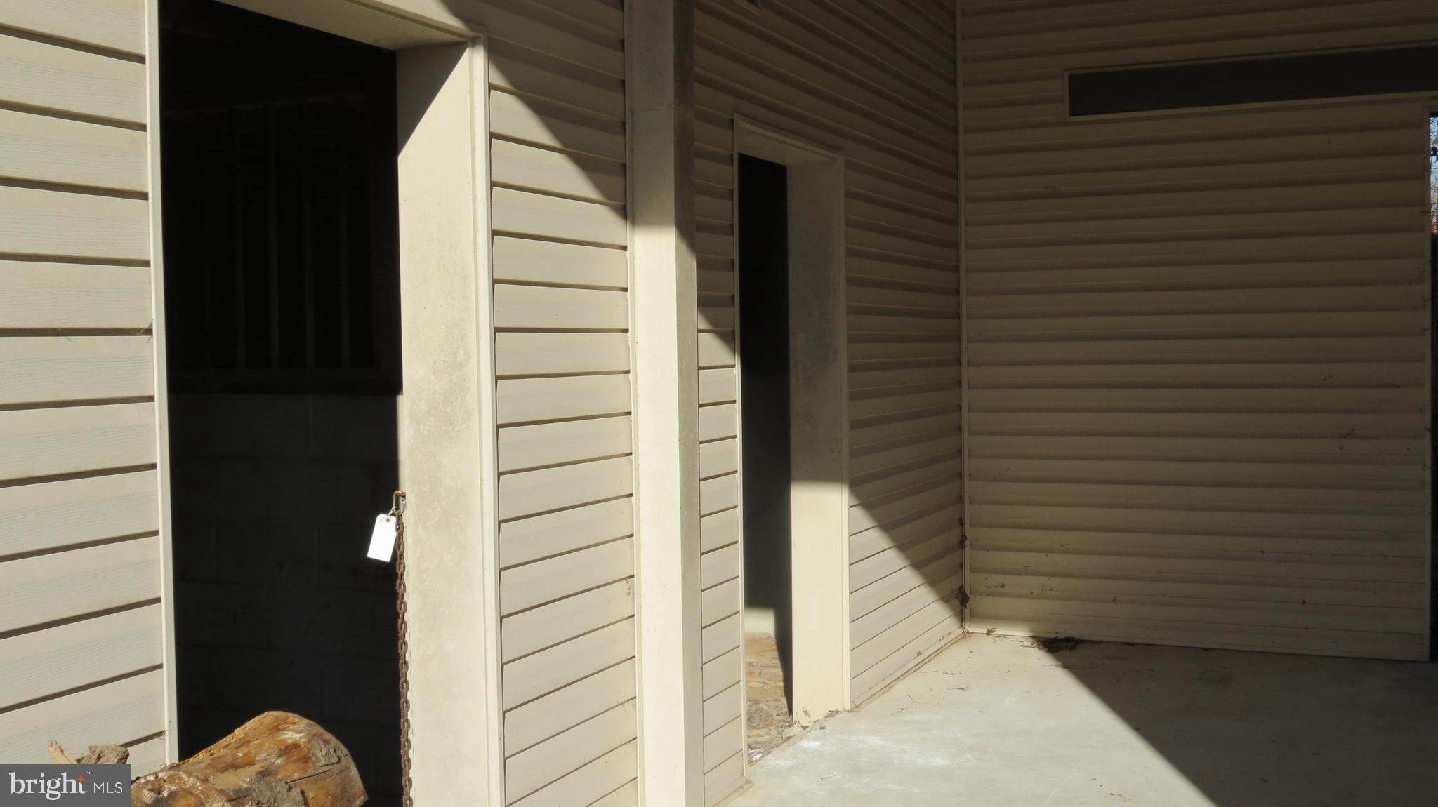 28235 Nanticoke Road Salisbury, MD 21801 - Photo 54 of 57 Horse Stalls