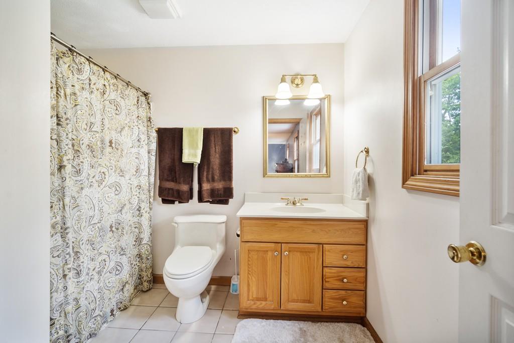 681 Shaker Road Longmeadow, MA 01106 - Photo 18 of 31