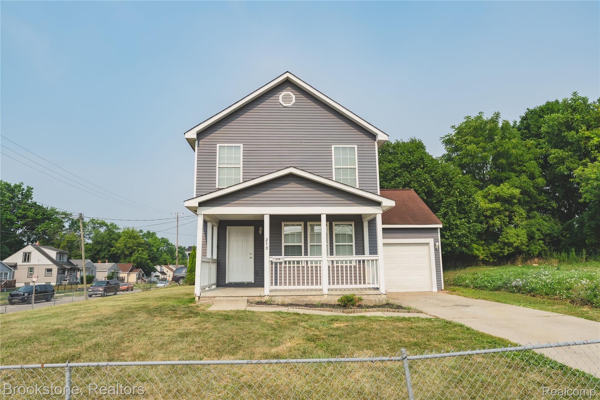 270 Franklin Road Pontiac, MI 48341 - Photo 2 of 46 Two-story residence featuring gray siding and white trim