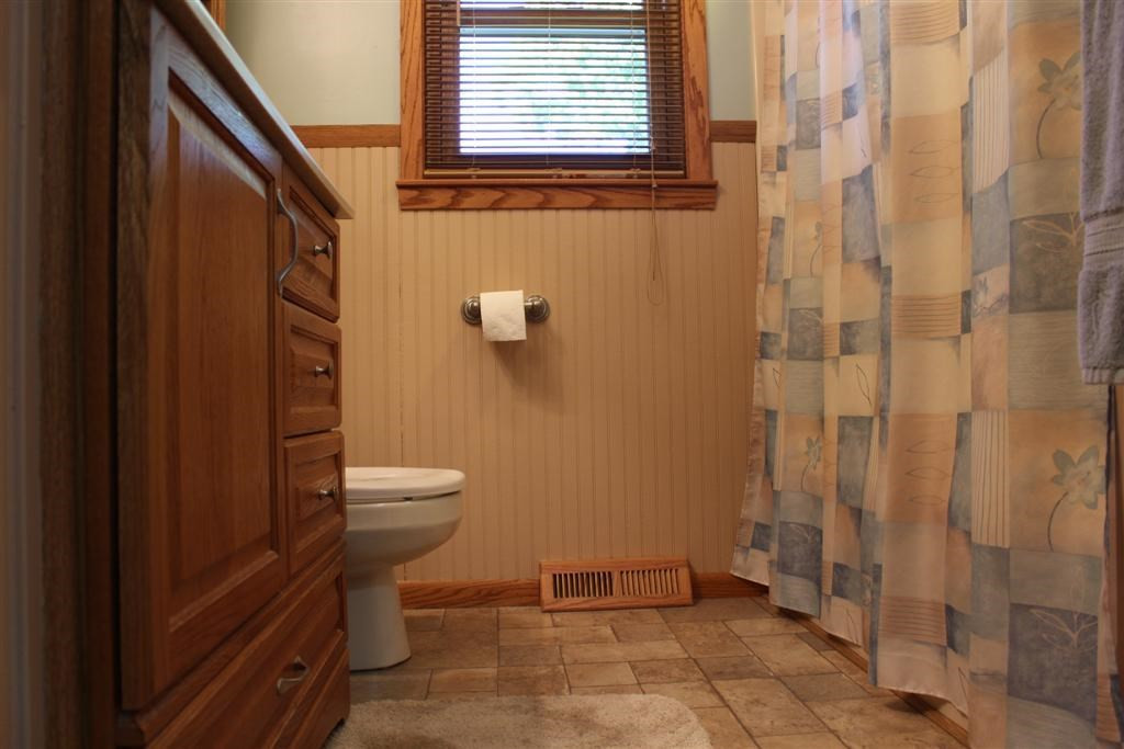 12 Swatling Road Colonie, NY 12110 - Photo 11 of 20 Photo 11