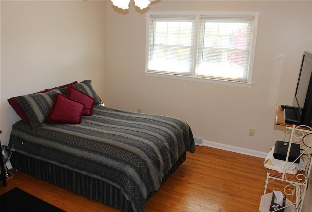 12 Swatling Road Colonie, NY 12110 - Photo 10 of 20 Photo 10