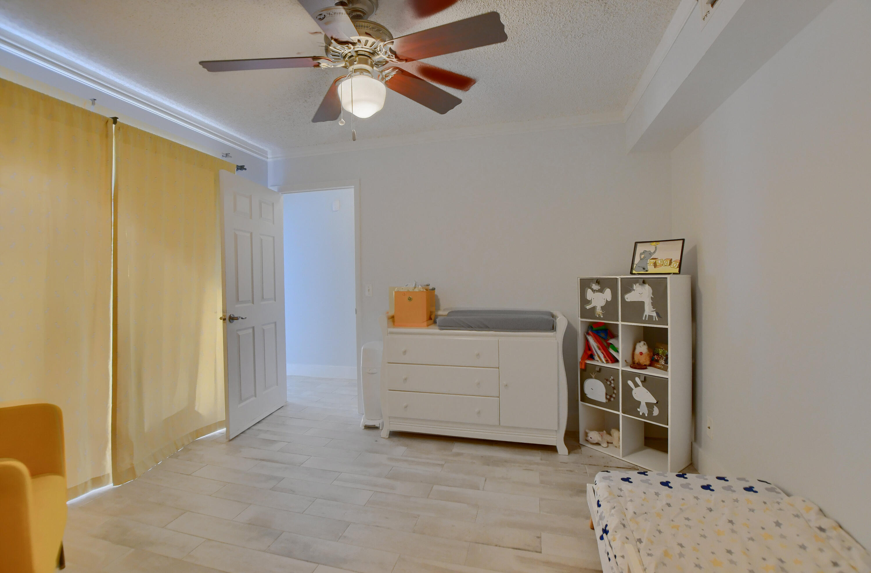 8110 Thames Boulevard, Unit C Boca Raton, FL 33433 - Photo 12 of 17 19_ebf_2035-hdr(5)