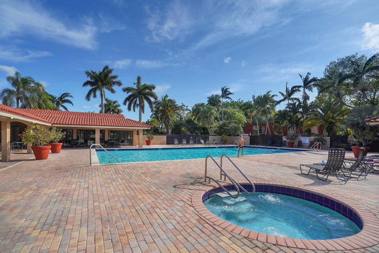8110 Thames Boulevard, Unit C Boca Raton, FL 33433 - Photo 16 of 17 POOL